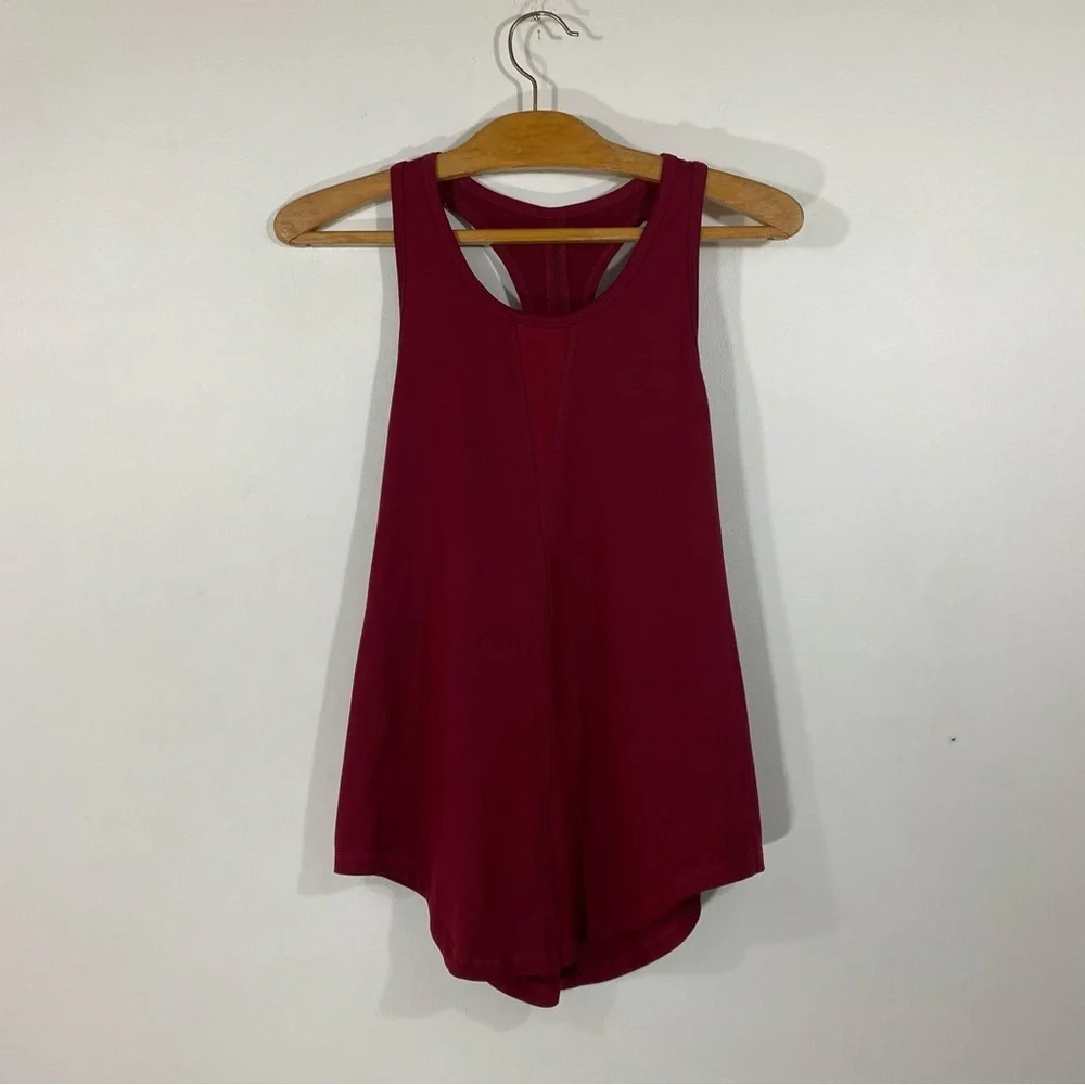 3 for $20 ⭐️ Zyia Activewear Red Mesh Detail Racerback Tank Top